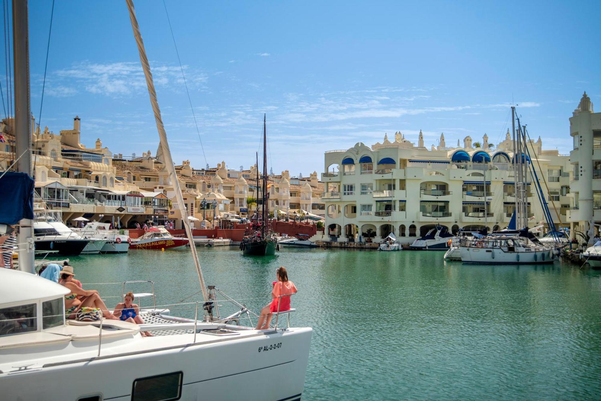 Urb Pueblo Del Parque, Luxury 2 Bedroom Apartment. Fantastic Central Location. Benalmádena Zewnętrze zdjęcie