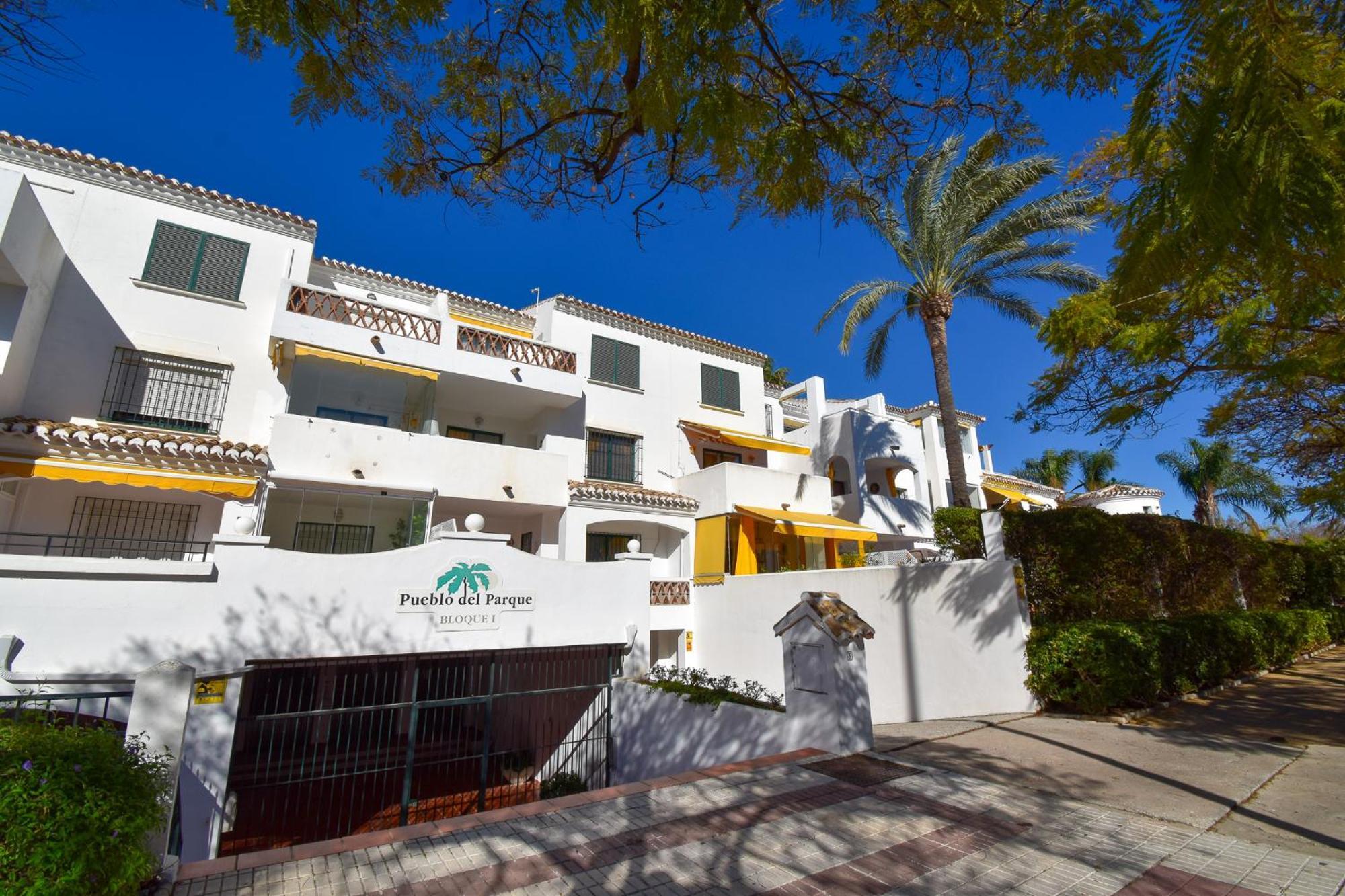 Urb Pueblo Del Parque, Luxury 2 Bedroom Apartment. Fantastic Central Location. Benalmádena Zewnętrze zdjęcie